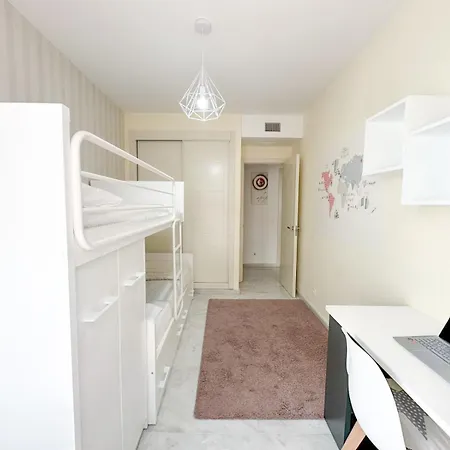 Apartamento Golf Valle * Estepona