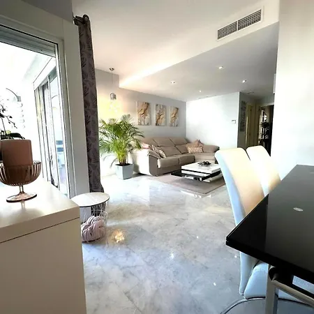 Apartamento Golf Valle * Estepona